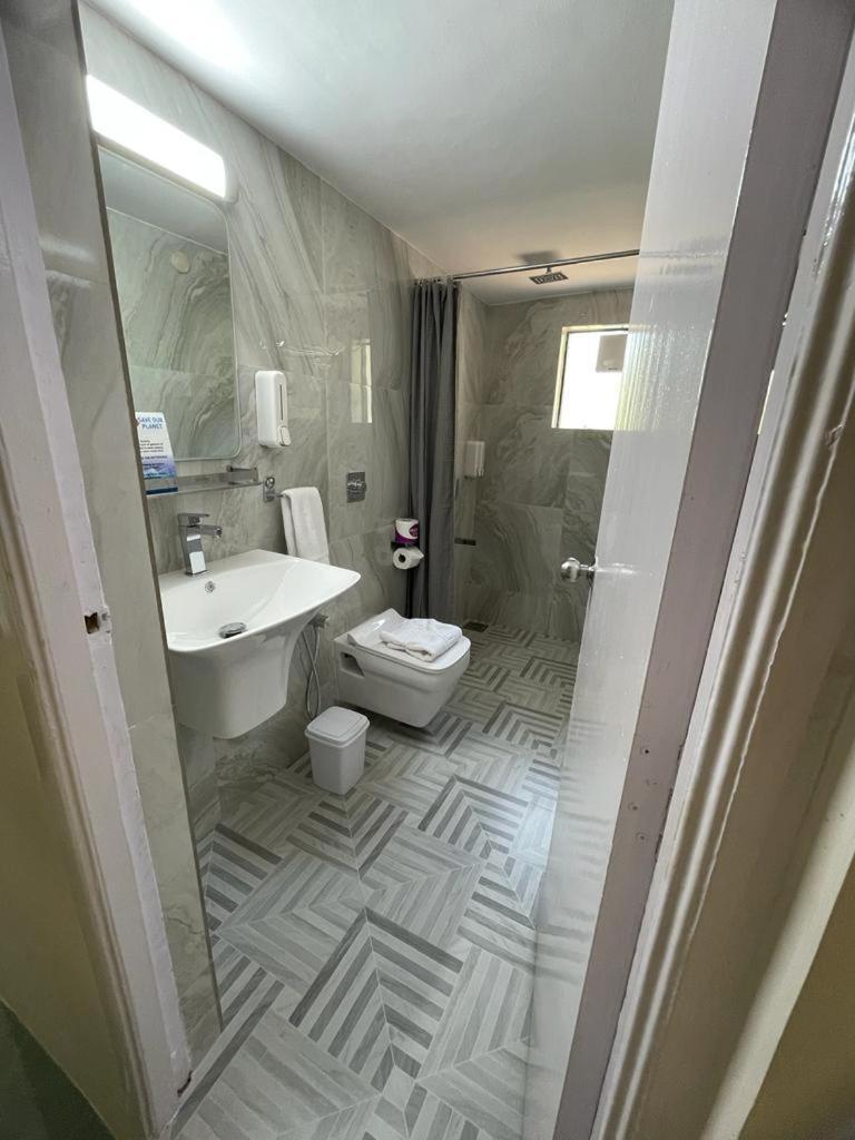 Joets Guesthouse Bogmalo Beach Extérieur photo